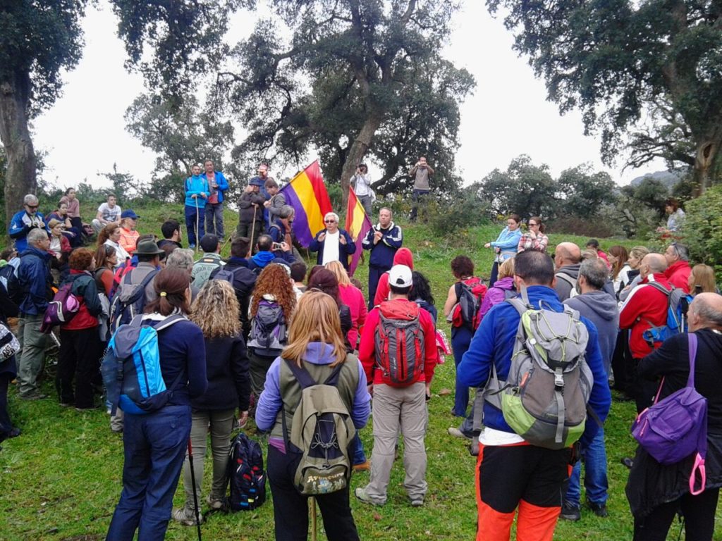 Marcha reivindicativa de los caminos de los prisioneros organizada por el foro en 2015.