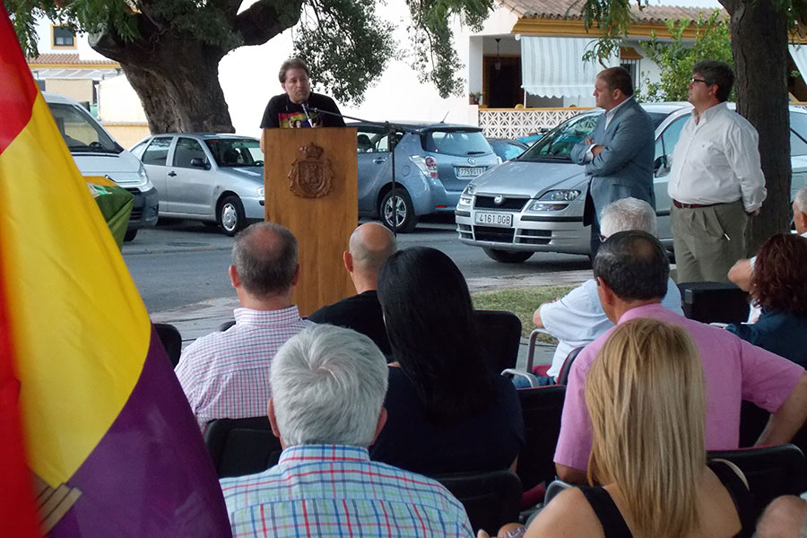 Momento del acto de Los Barrios